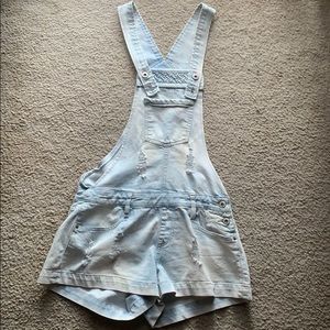 Overall shorts